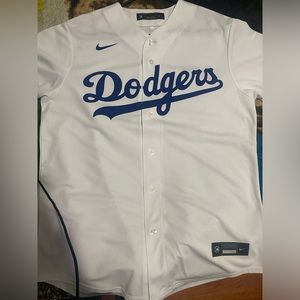 Men’s medium Dodgers baseball jersey, color: white and navy blue.